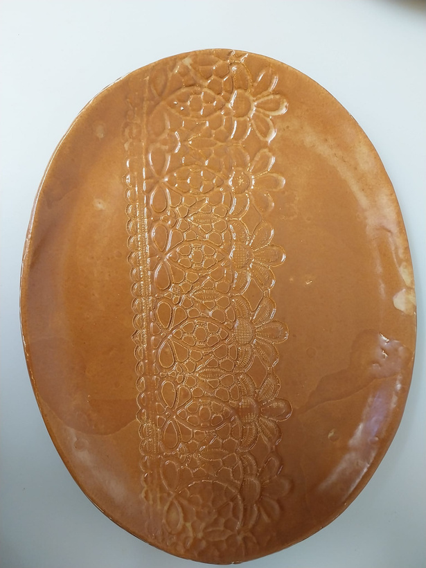 Unikati Nati, Nataša Pezdir, lončarstvo, glineni izdelki, umetniško ustvarjanje, delo z glino, glina